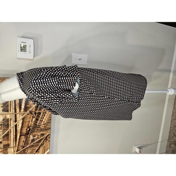 Adrianna Papell Patterned Blouse with Unique Neckline 872 - Picture 2 of 6